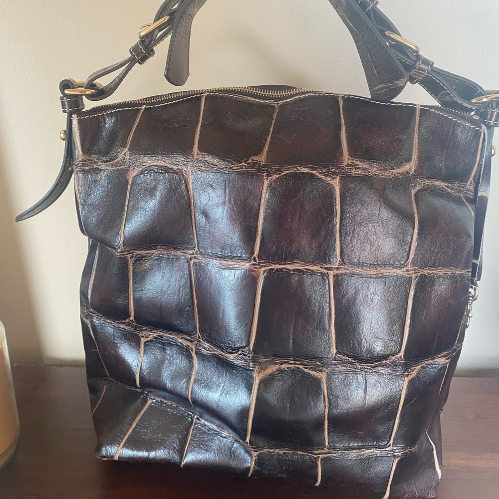 Dooney & Bourke Brown Croc-Embossed Leather Shoulder Bag - Picture 4 of 6